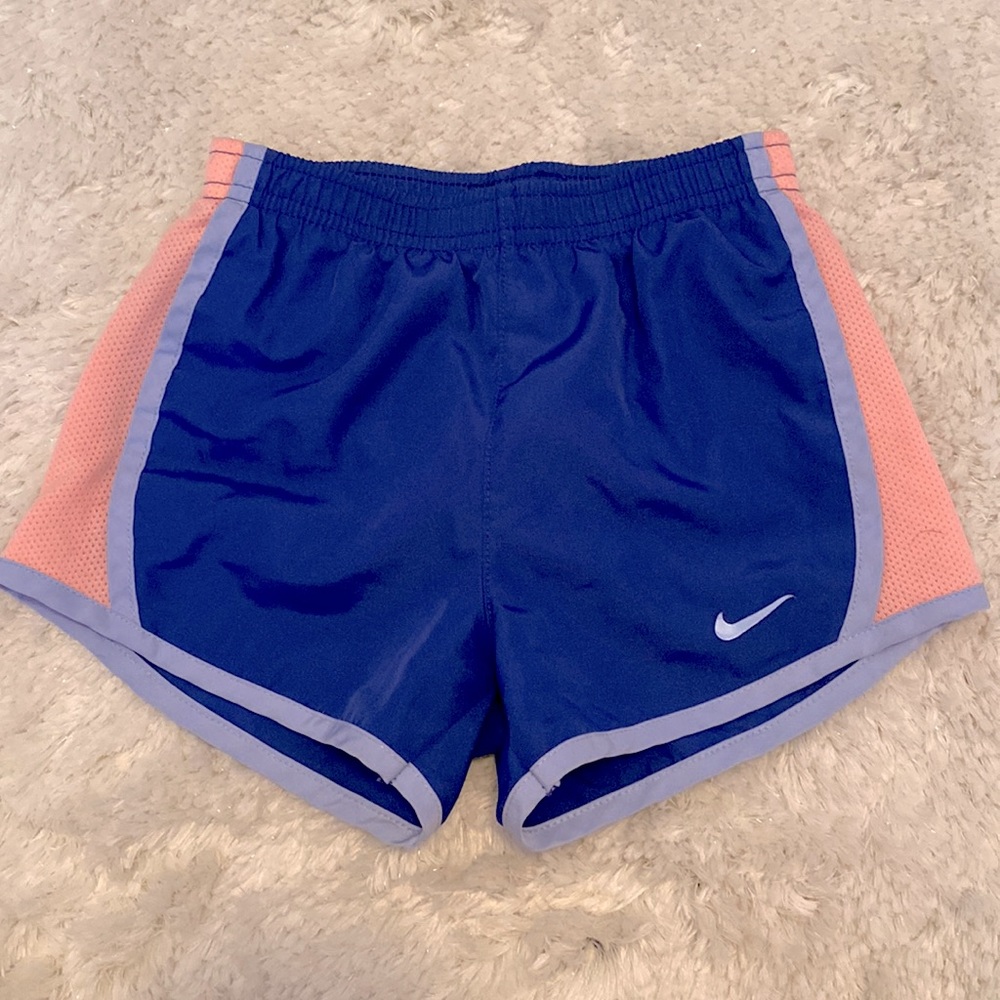 Girls Nike shorts